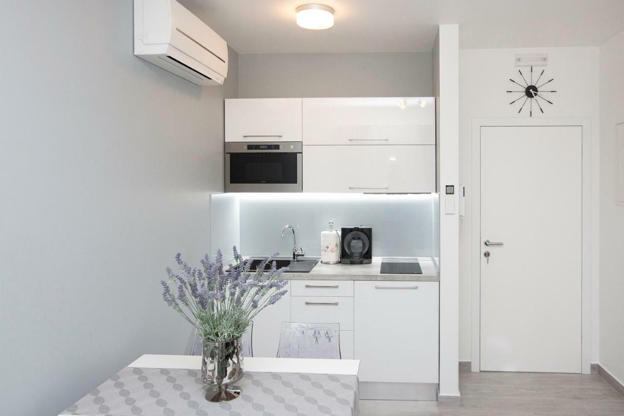Villa Apartments Art تروغير المظهر الخارجي الصورة
